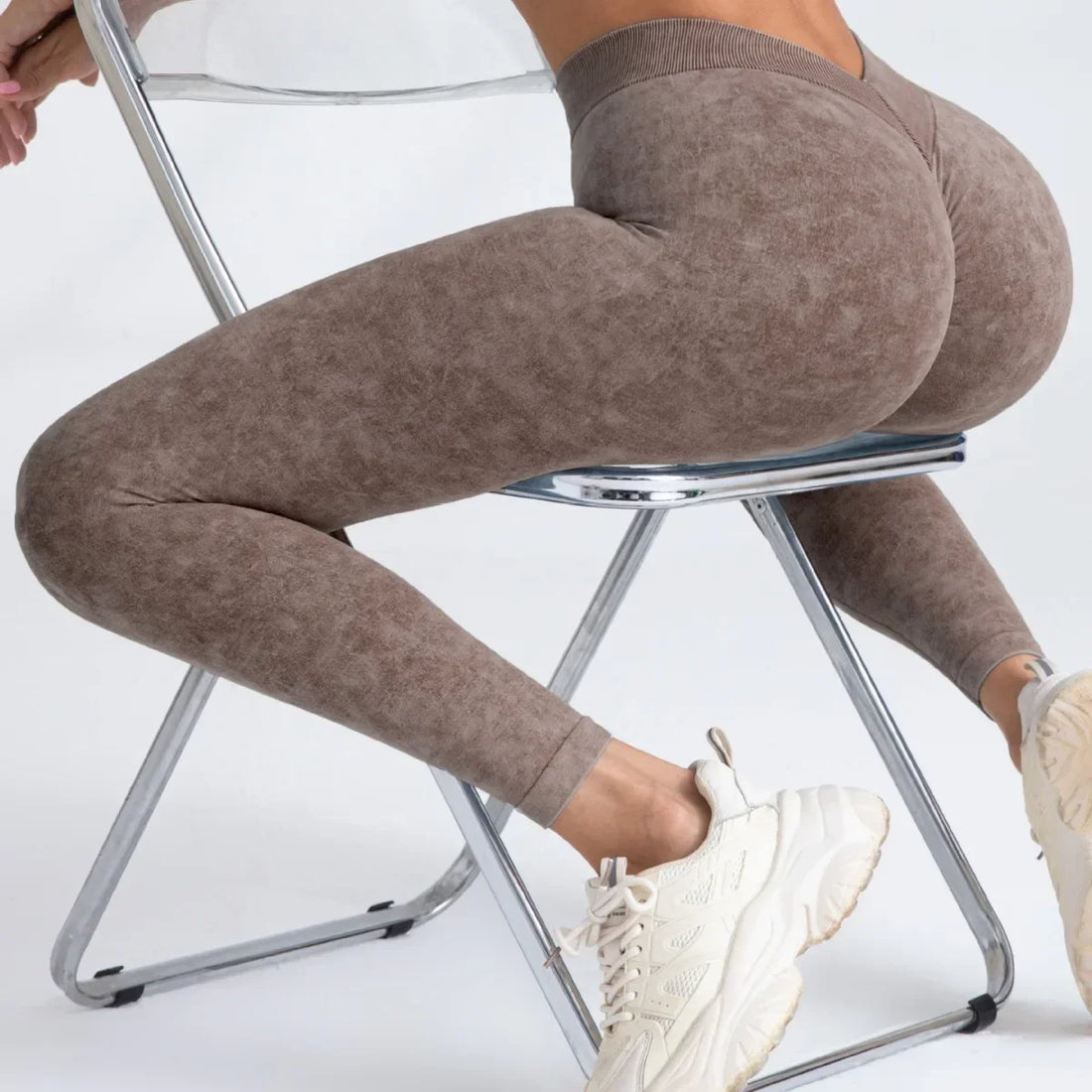 V-Back Scrunch Seamless Workout Leggings – US Stock